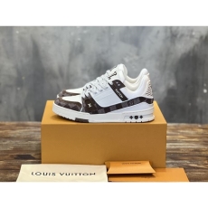 Louis Vuitton Trainer Sneaker